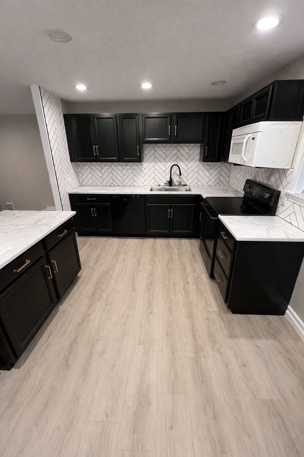 After kitchen remodel LVP and tile Glendale AZ